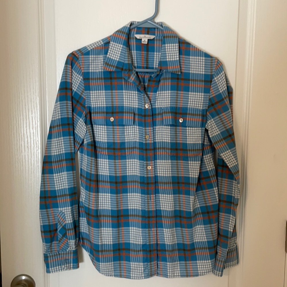 LLBean women’s signature plaid shirt